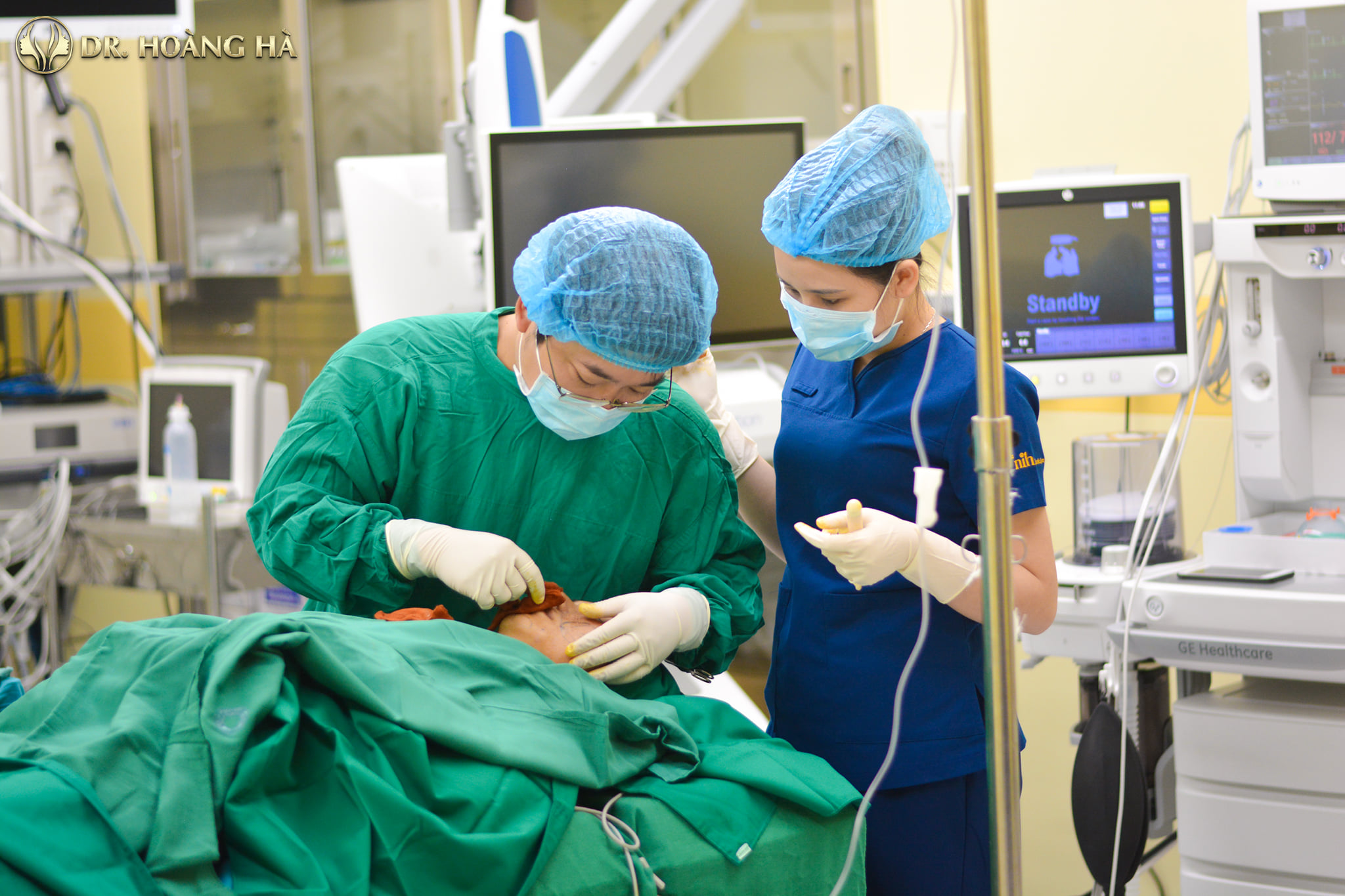 Phòng phẫu thuật tại Dr Hoàng Hà đạt tiêu chuẩn an toàn từ bộ Y tế