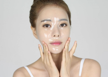 Đắp mặt nạ collagen có cần rửa lại không? 7+ Lưu ý quan trọng